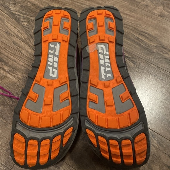 Altra Timp Trail Running Shoe Grey, Fuchsia, and Orange size 10 - Picture 6 of 8